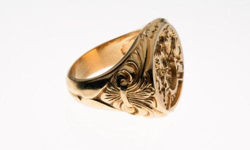 Exploring the Timeless Charm and Meaning of Signet Ring - Father and Daughter Jewelry