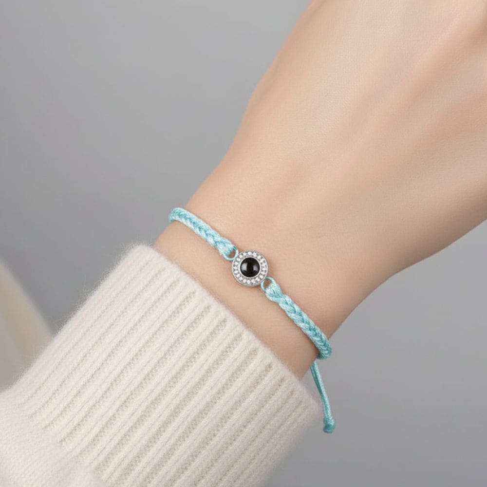 Woven Circle Photo Projection Bracelet