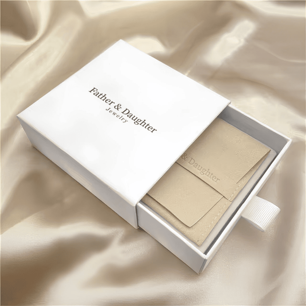 Golden Shell Pearl Necklace