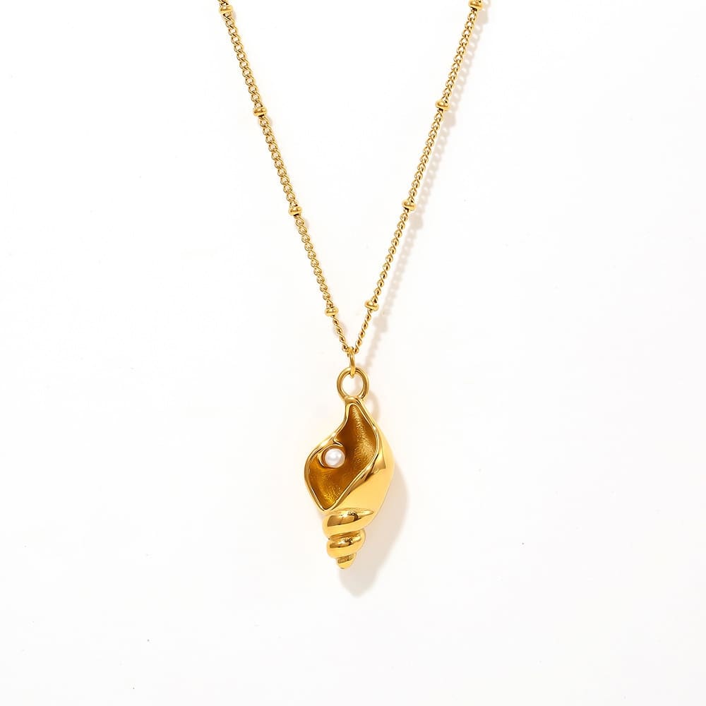 Golden Conch Pearl Necklace
