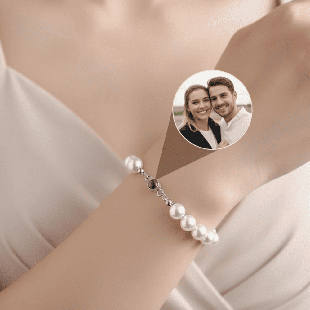 Pearl Photo Projection Bracelet