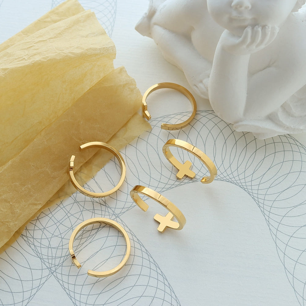 Faithline Minimalist Ring