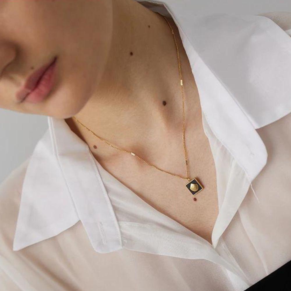 Maris Shell Necklace - Father and Daughter Jewelry