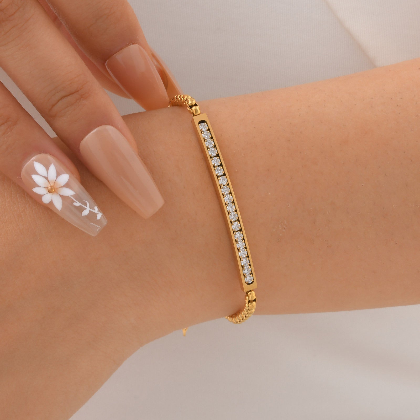 Zircon Bar Chain Bracelet