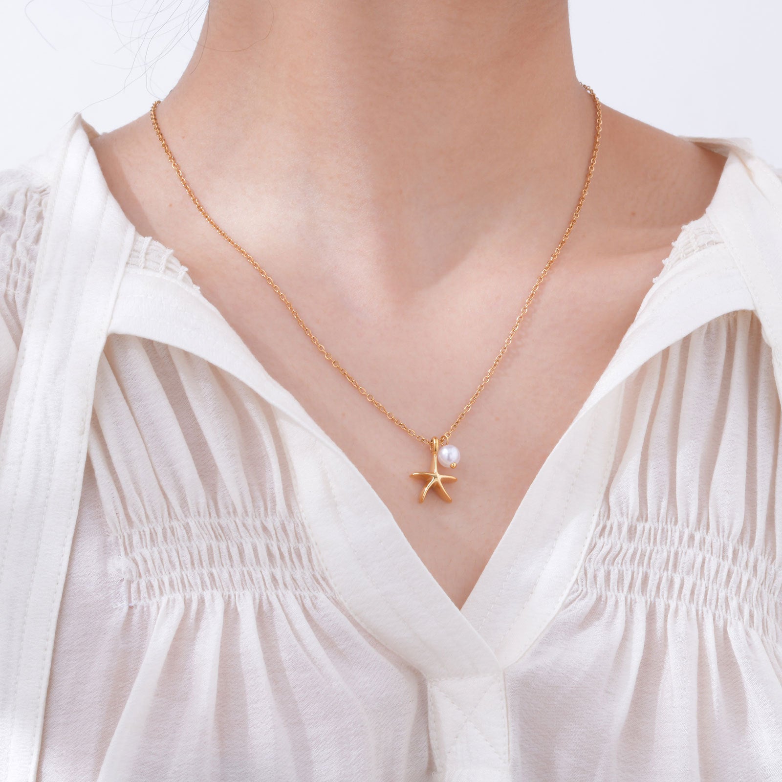Starfish Pearl Pendant Necklace