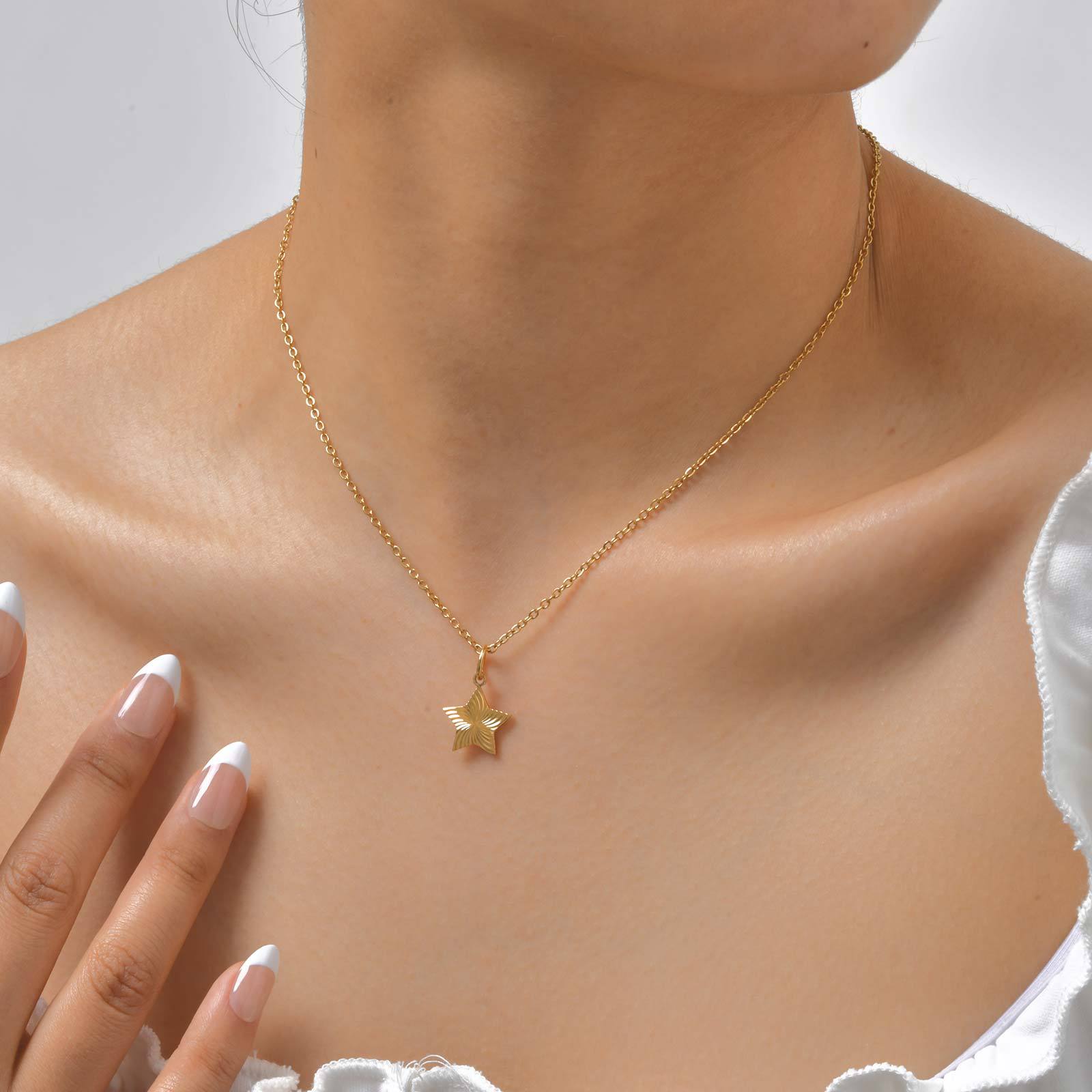 Textured Star Necklace