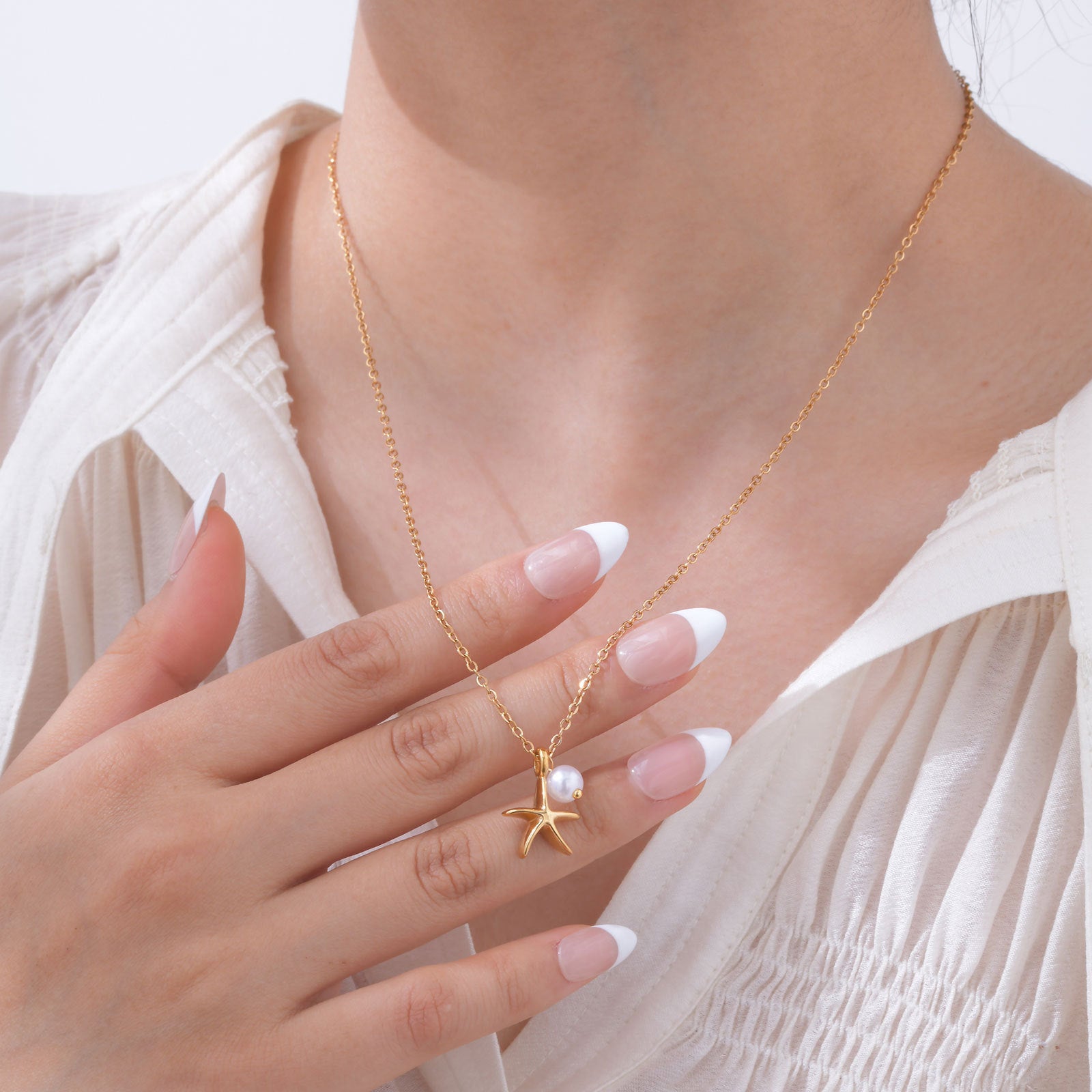 Starfish Pearl Pendant Necklace