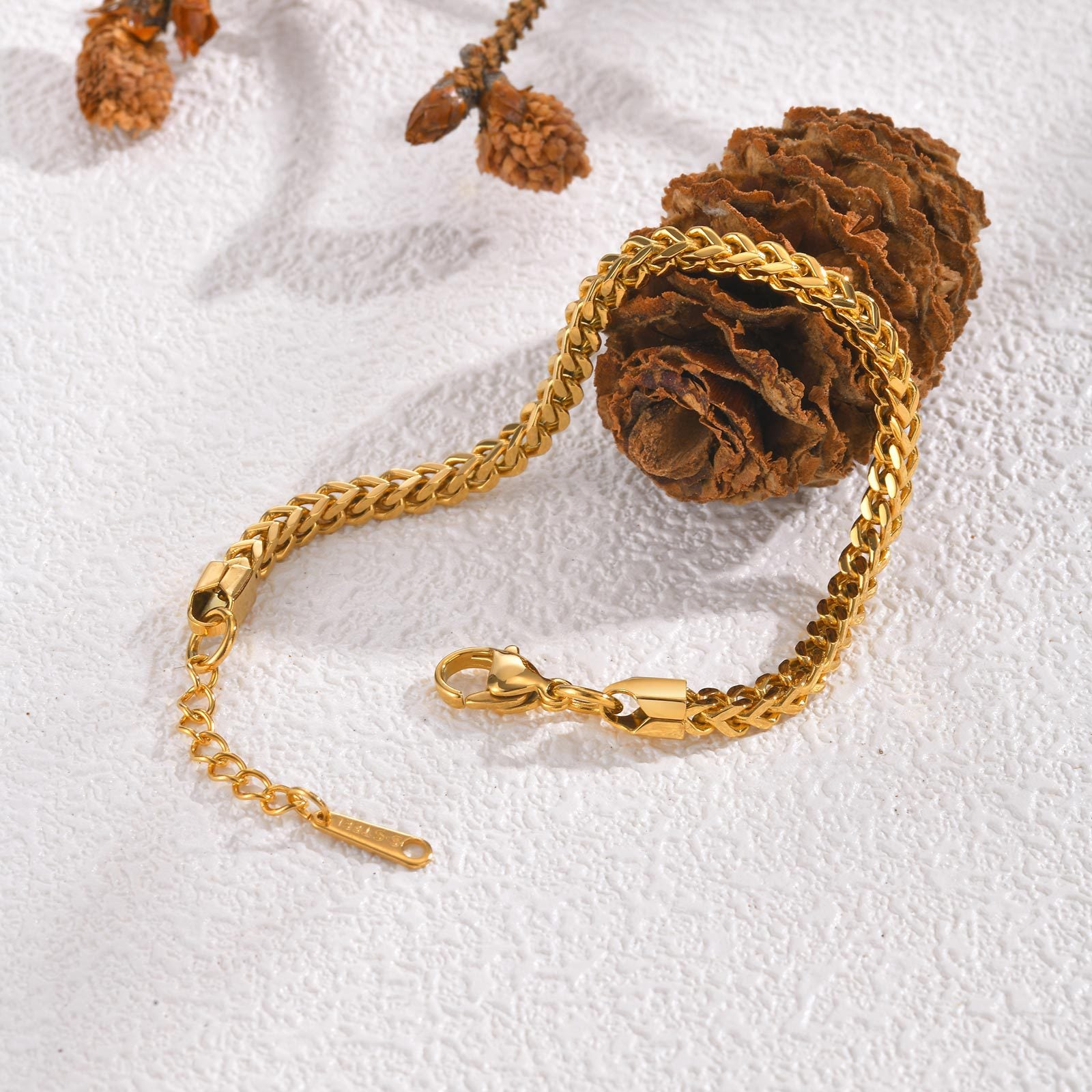 Gold Cuban Chain Bracelet