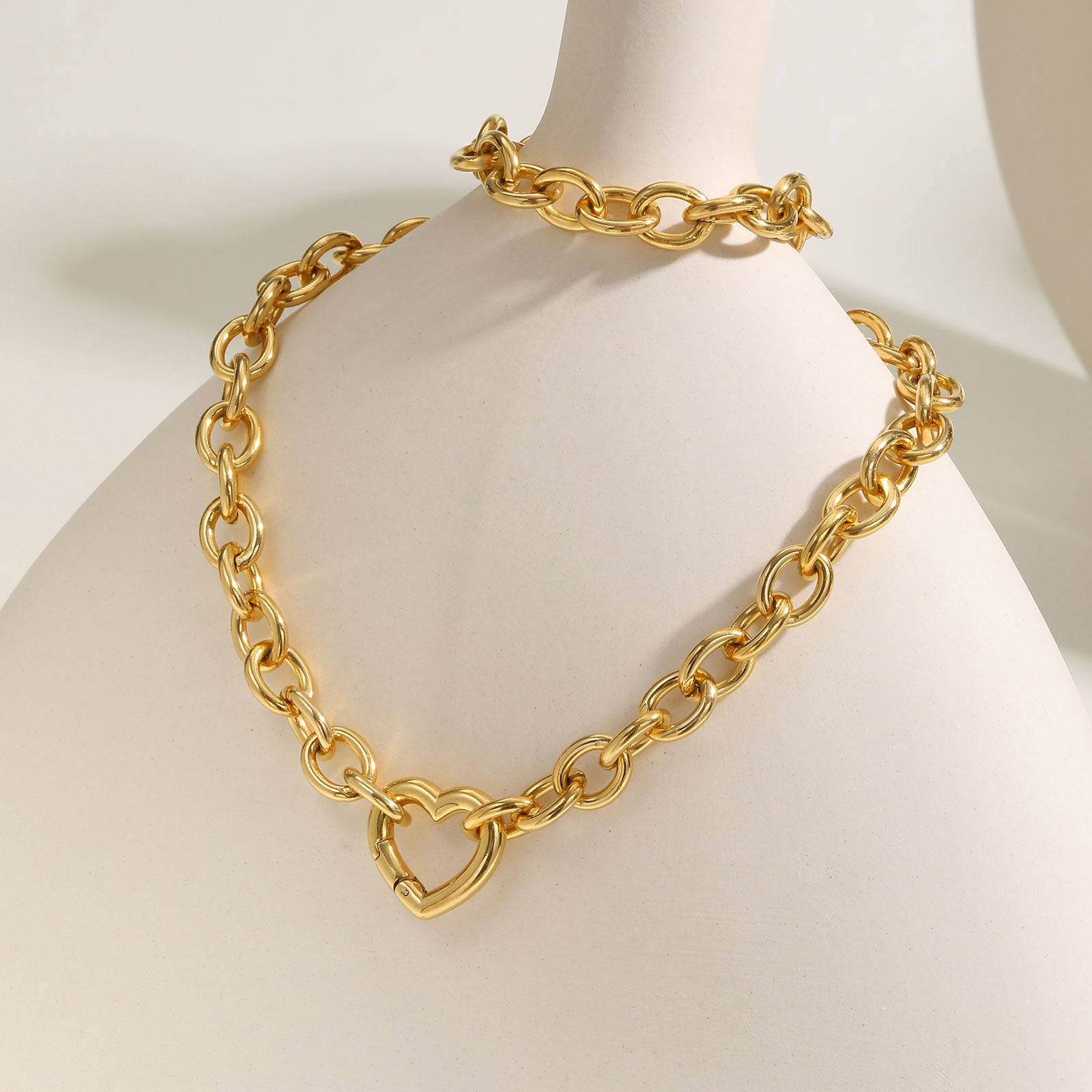 Chunky Heart Chain Necklace