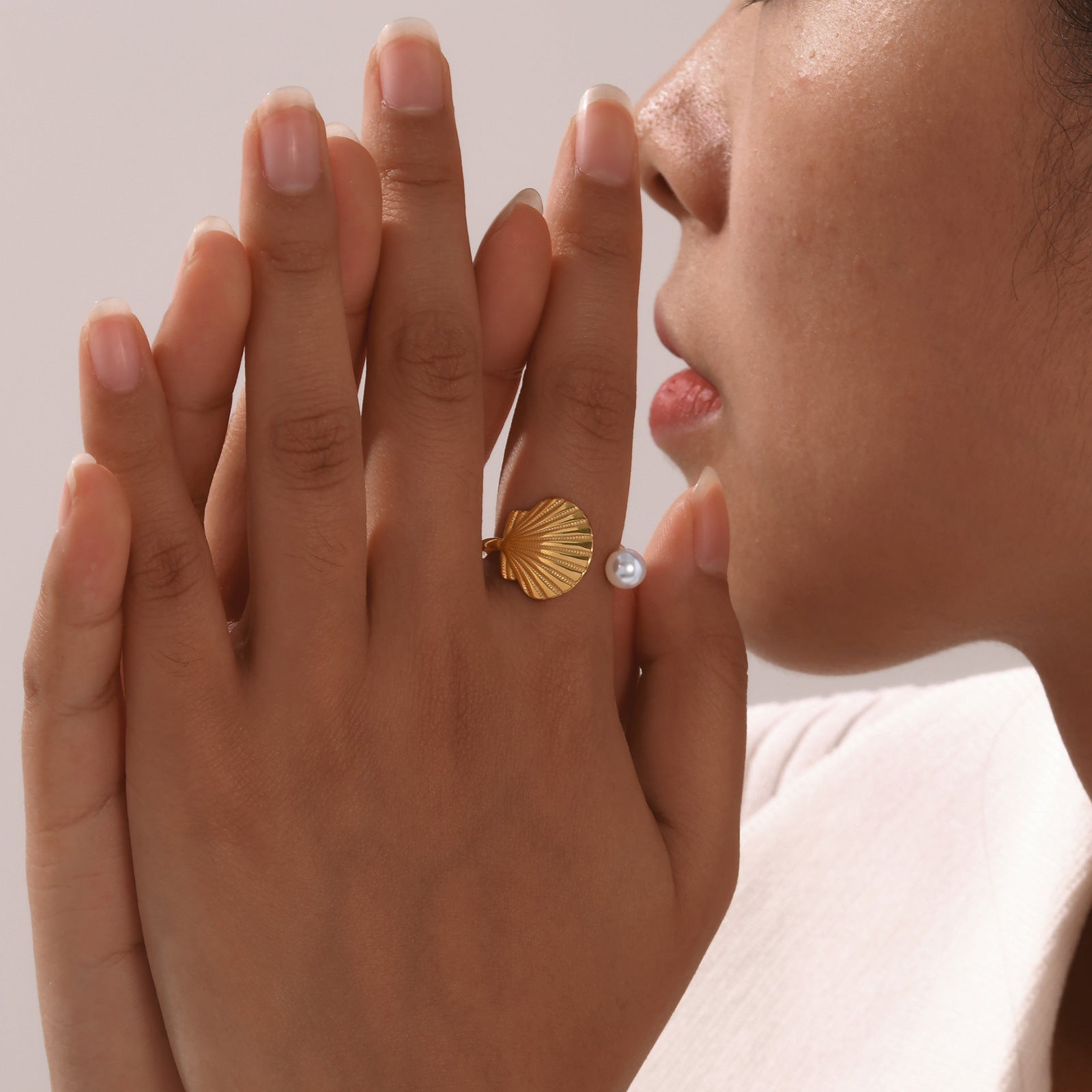 Shell & Pearl Ring