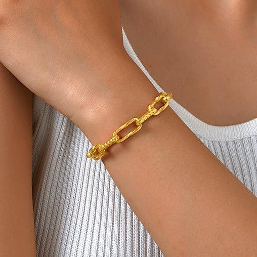 Textured Link Chain Bracelet