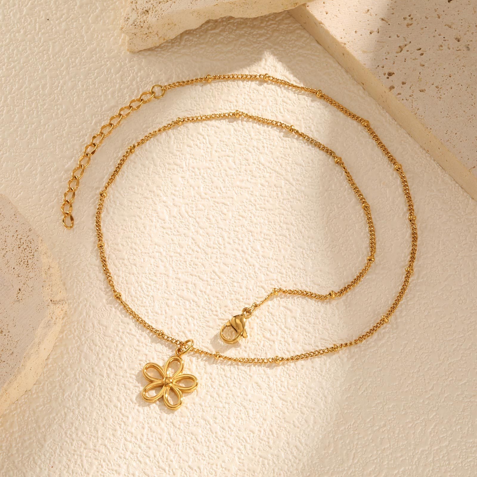 Flower Pendant Necklace