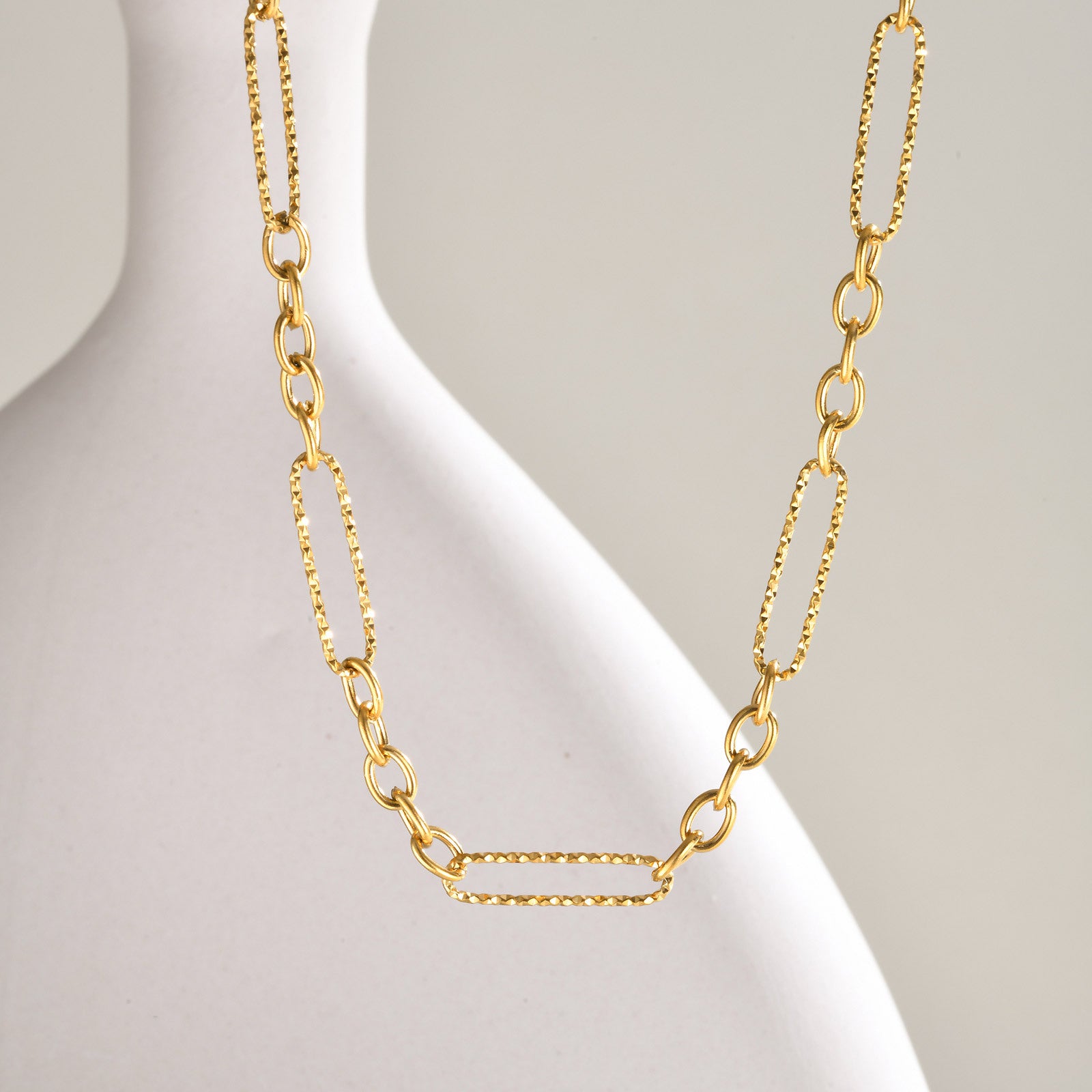 Textured Chain Necklace