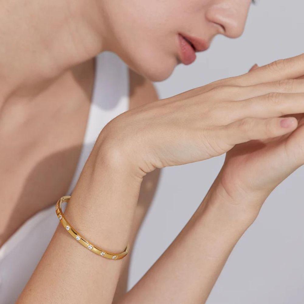 Lumière Line Bangle - Father and Daughter Jewelry