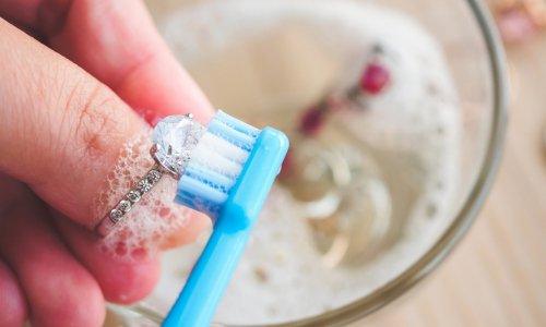 Simple Ways to Clean Tarnished Silver Jewelry at Home. - Father and Daughter Jewelry