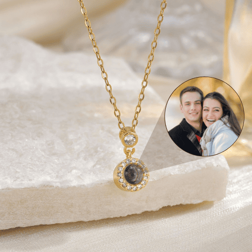 Circle Projection Necklace