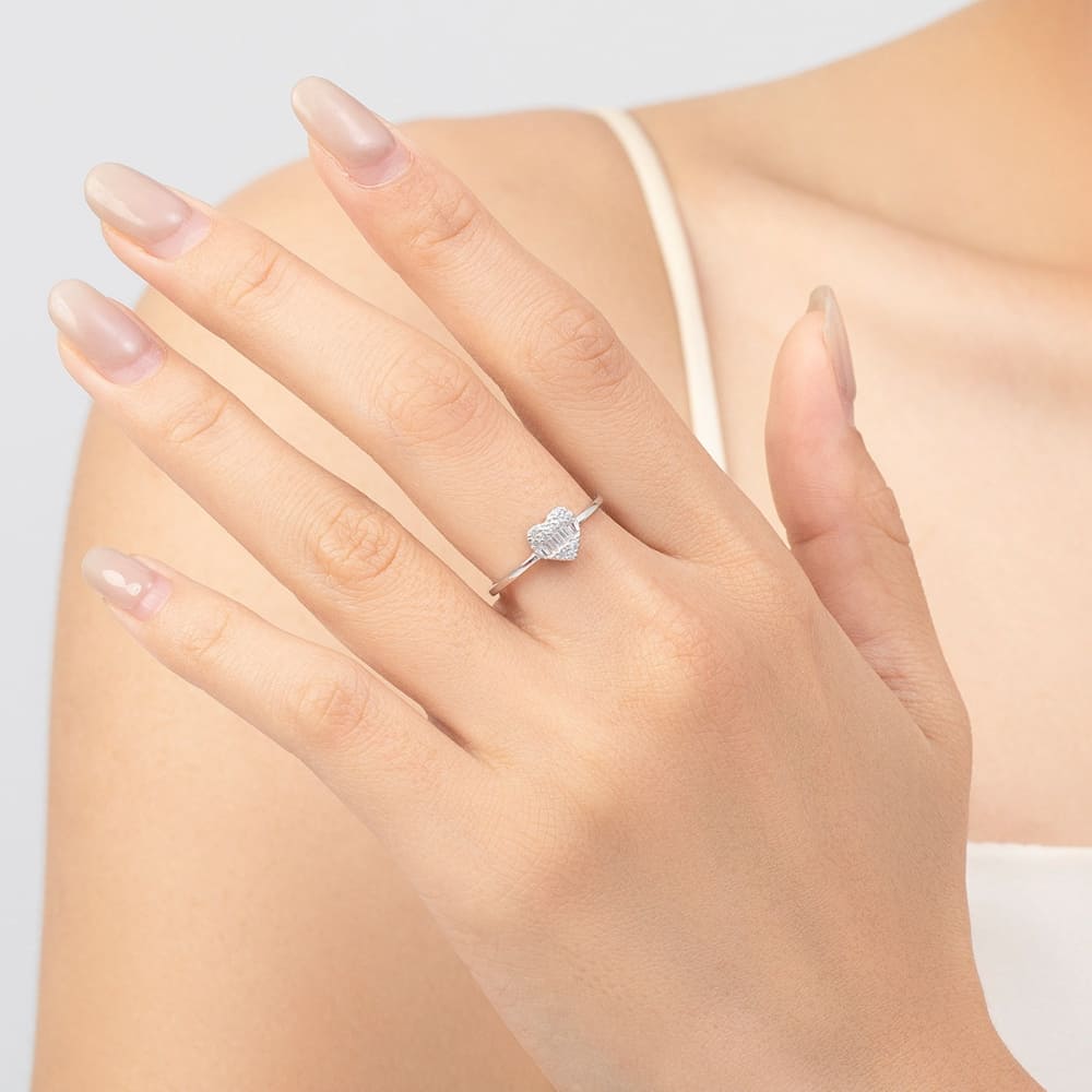 Crystal Heartlight Silver Ring