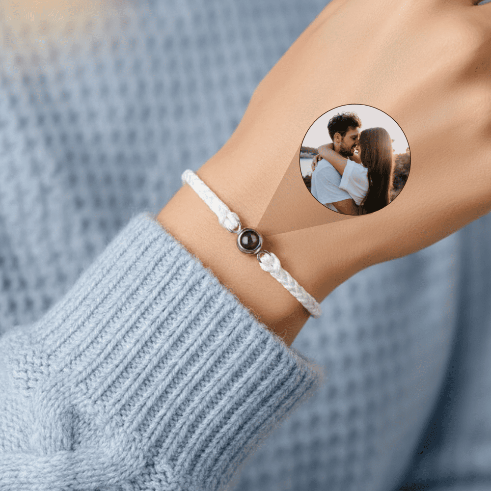 Woven Circle Photo Projection Bracelet