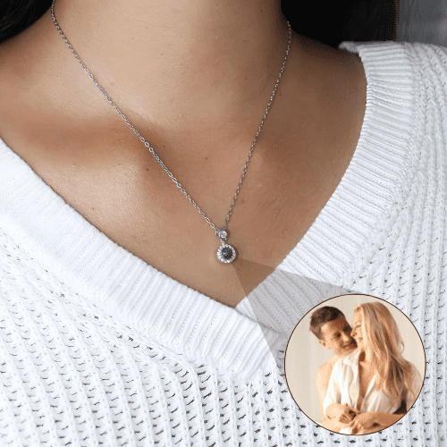 Circle Projection Necklace