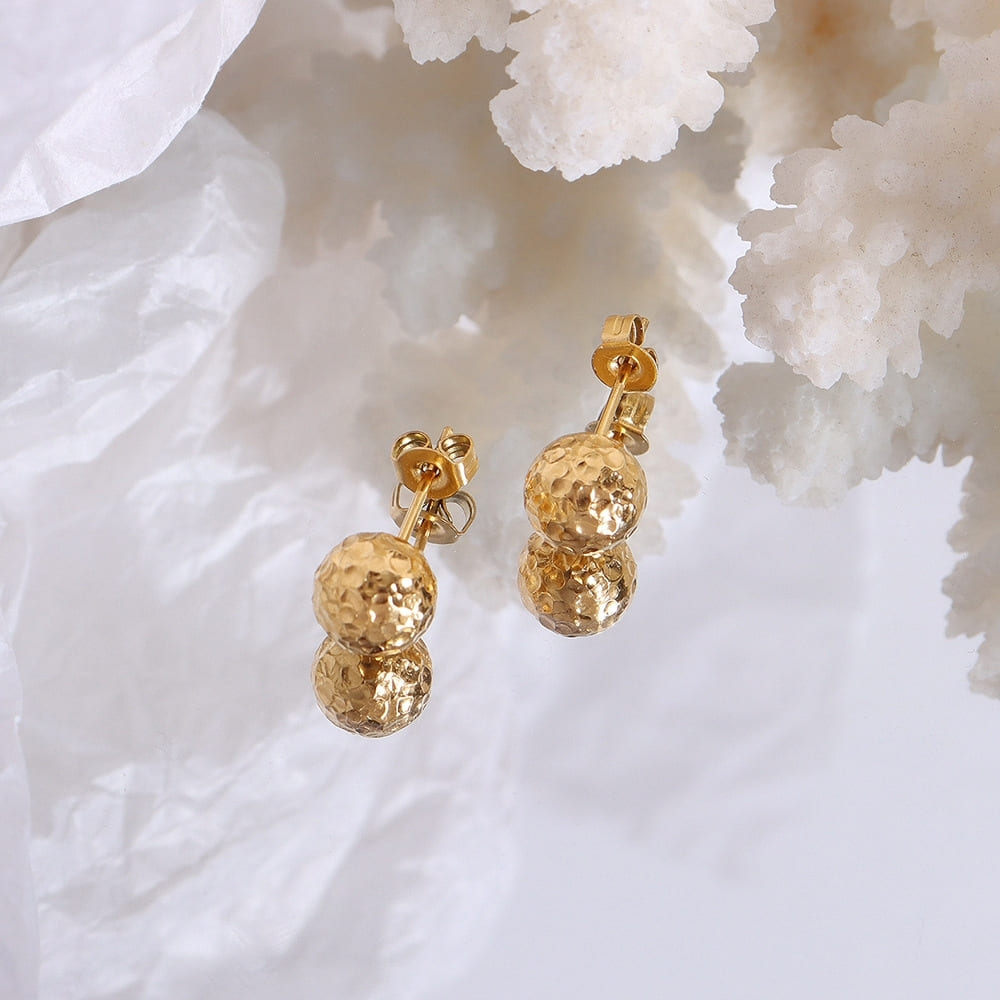 Molten Sphere Studs