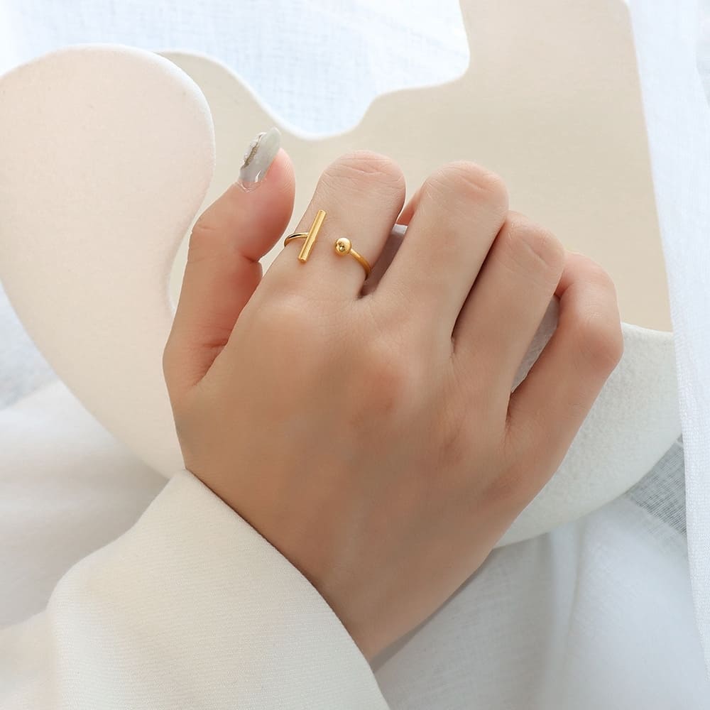 Orbit & Line Minimalist Ring