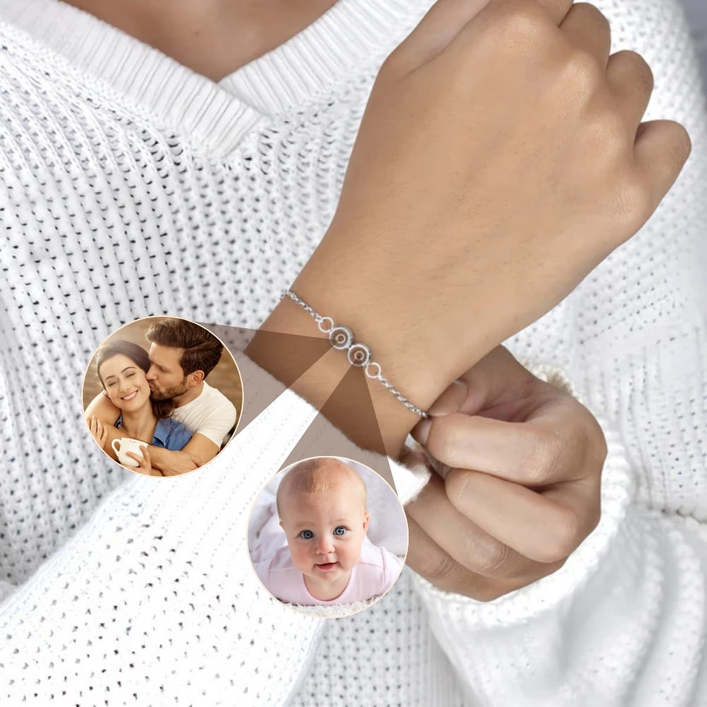 Multi-Photo Projection Bracelet