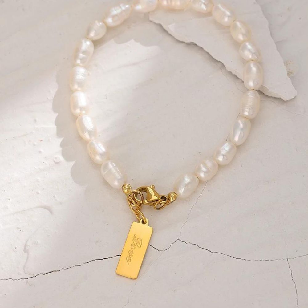 Woman’s gold plated natural pearl bracelet. Father and Daughter Jewelry.