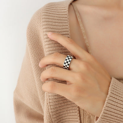 Checkmate Bold Ring