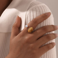 Shell & Pearl Ring
