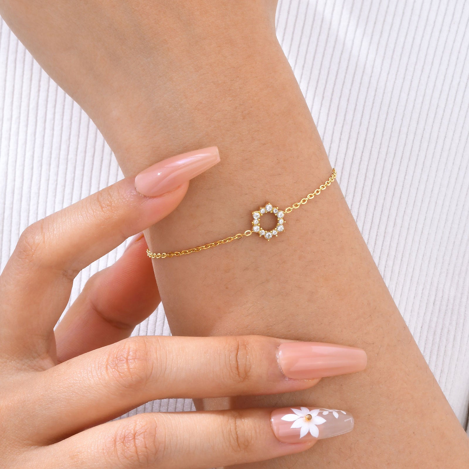 Zircon Circle Chain Bracelet