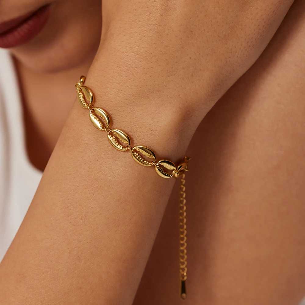 Woman gold plated bracelet. Father and Daughter Jewelry.