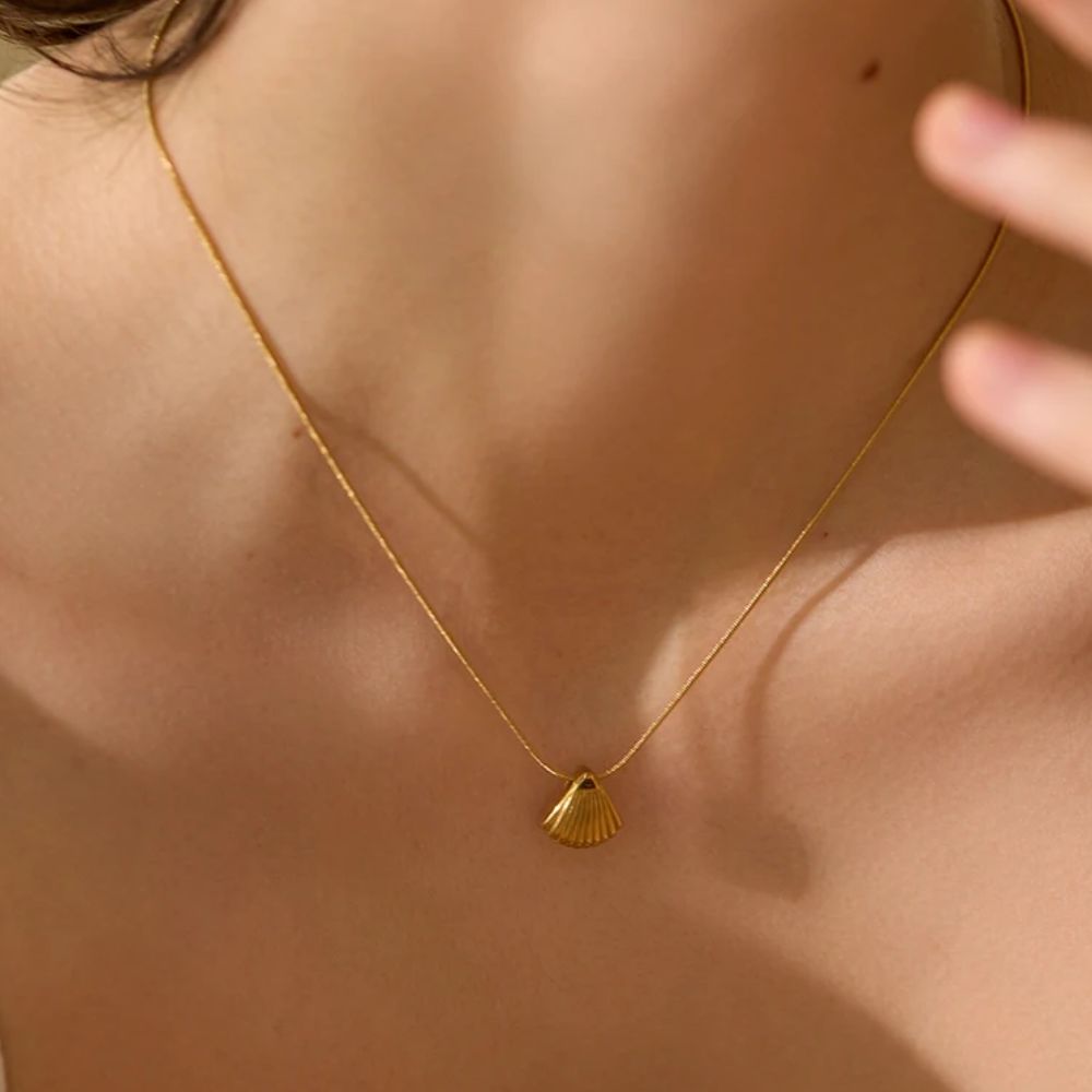 Woman’s gold plated necklace. Father and Daughter Jewelry.